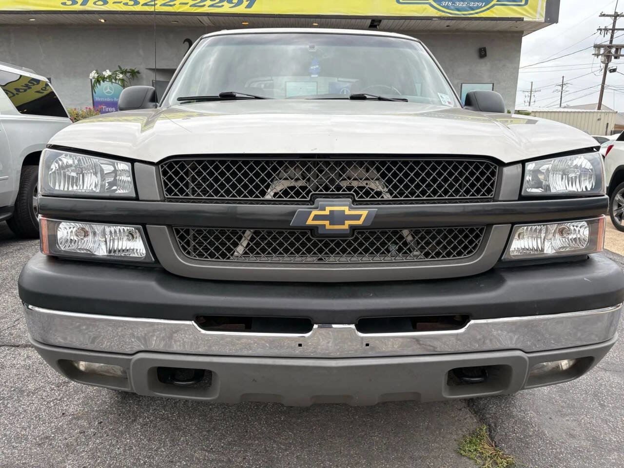 Used 2004 Chevrolet Avalanche image 6
