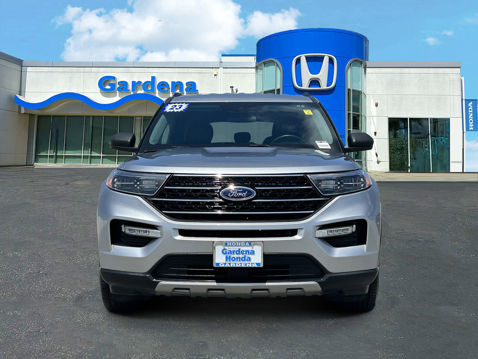 Used 2023 Ford Explorer XLT w/ Equipment Group 202A RWD video 2