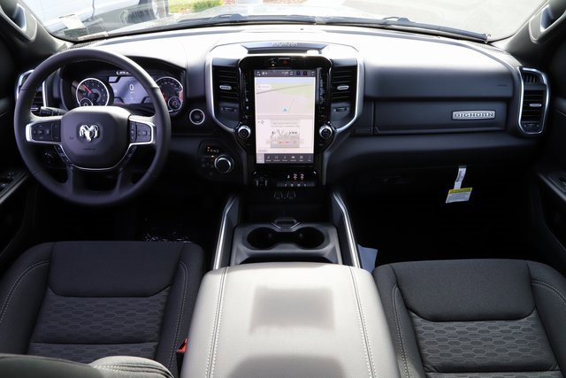 New 2026 RAM 1500 4x4 Crew Cab image 22