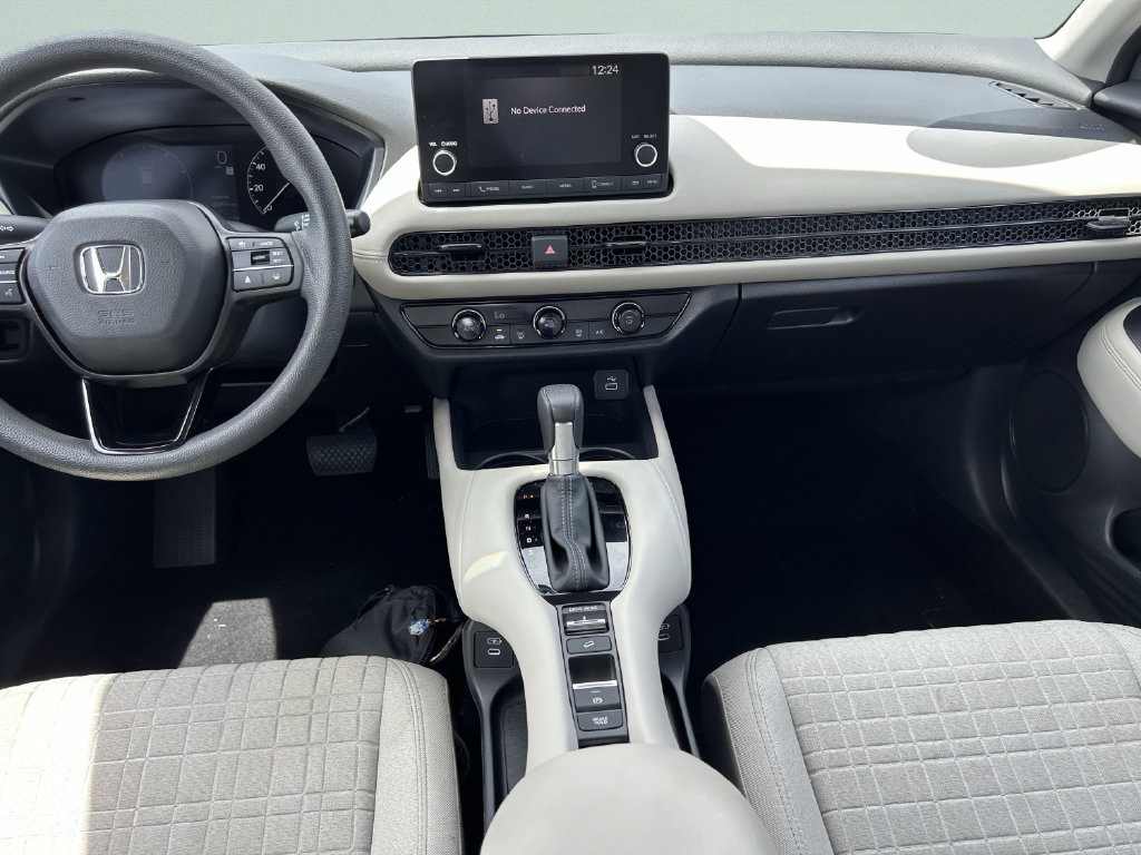 Used 2025 Honda HR-V LX image 19