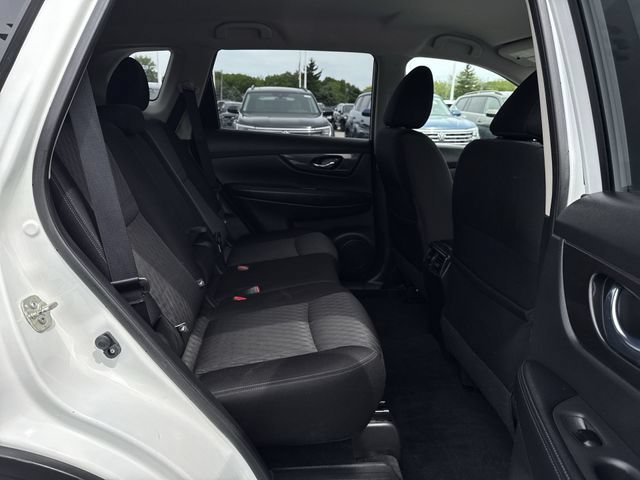 Used 2020 Nissan Rogue SV AWD/4WD image 26