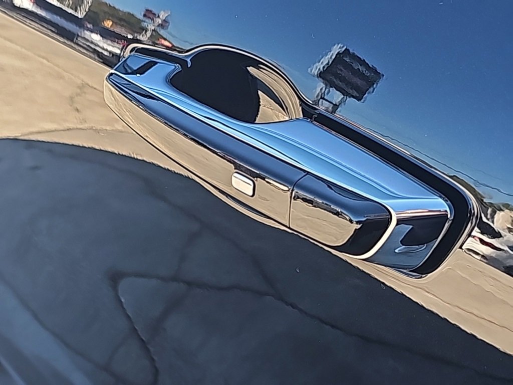 New 2026 Buick Enclave Avenir w/ Super Cruise Package image 11