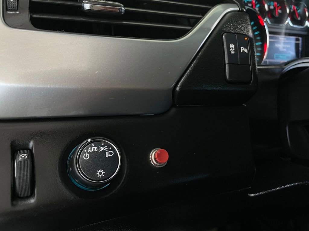 Used 2018 Chevrolet Tahoe 2WD w/ Remote Keyless Entry Package image 27