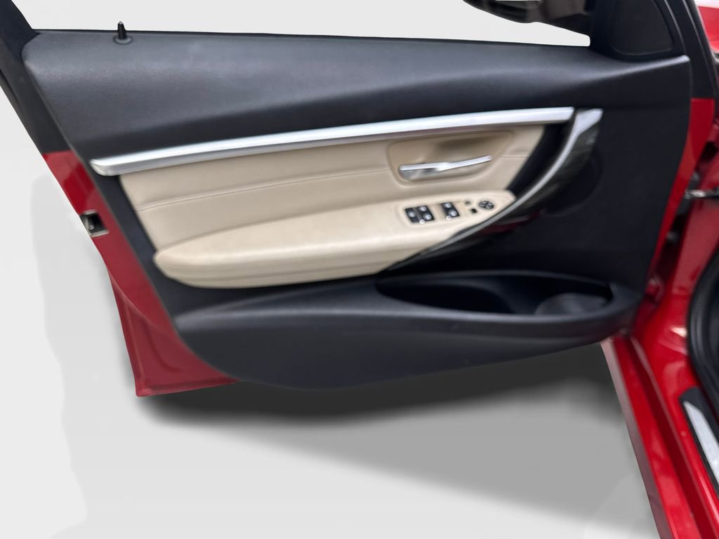 Used 2016 BMW 328i Sedan image 31