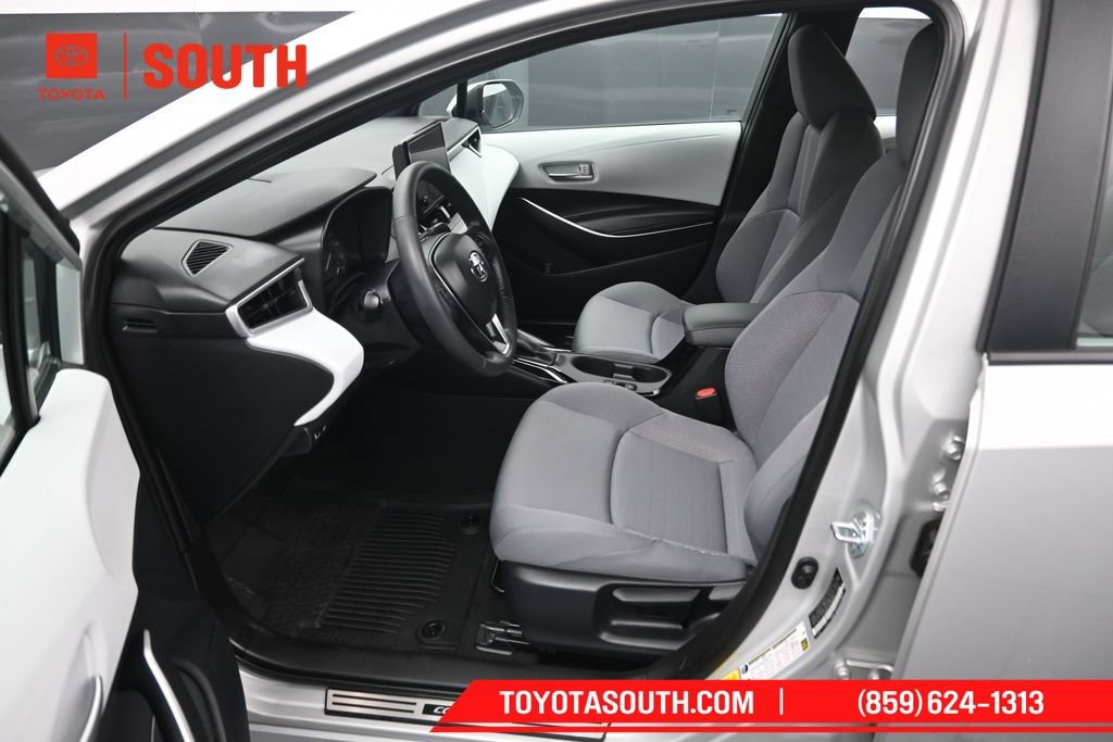 Used 2024 Toyota Corolla SE FWD image 9