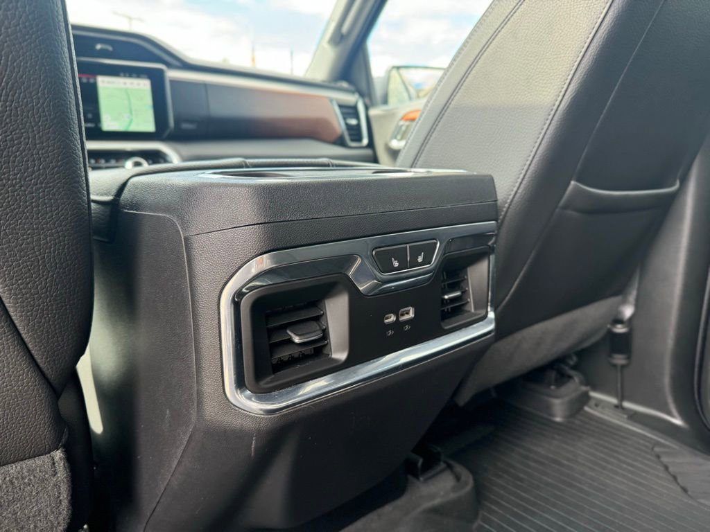 Used 2022 GMC Sierra 1500 Denali w/ Denali Reserve Package image 16