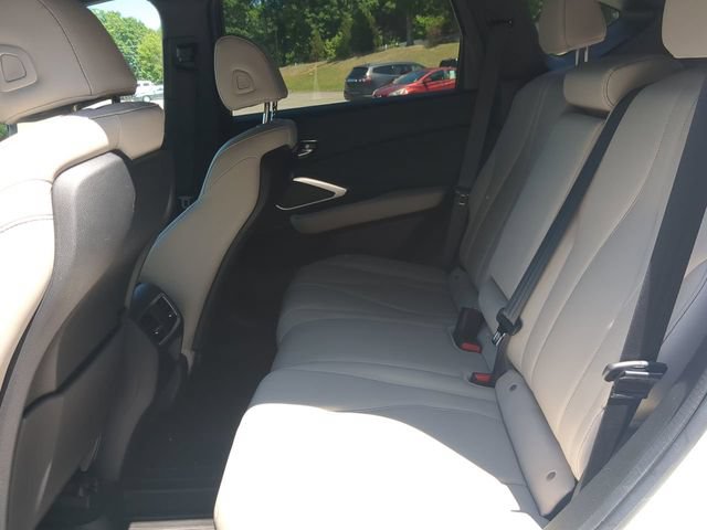 Used 2025 Acura RDX SH-AWD image 13