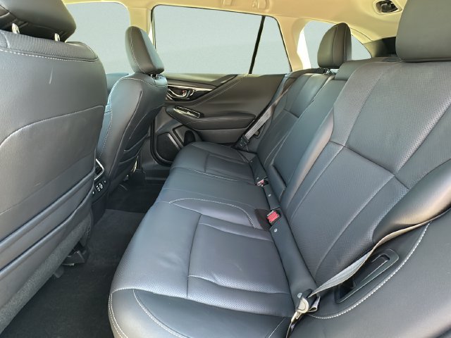 Used 2023 Subaru Outback Limited XT AWD/4WD image 19