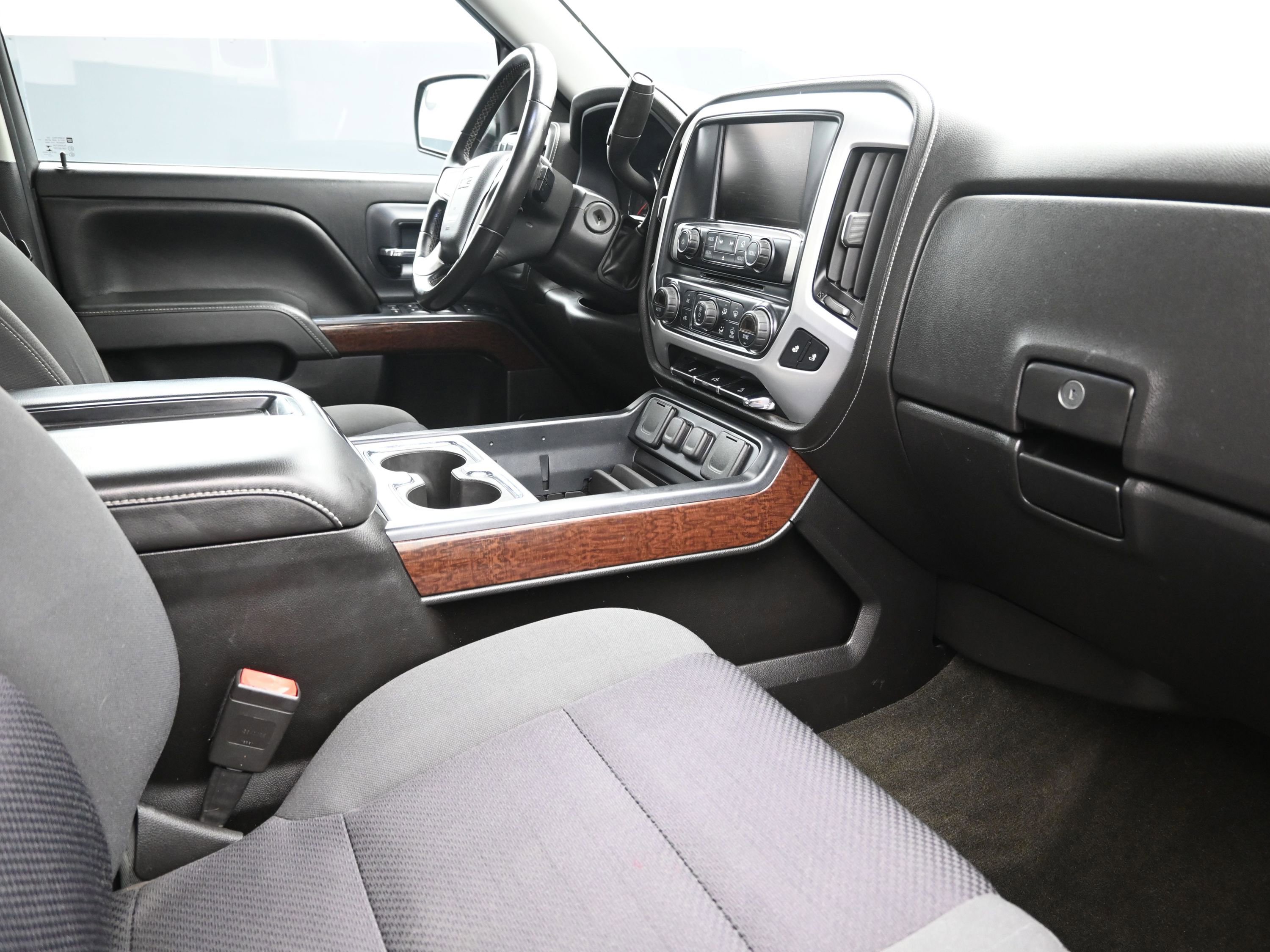Used 2015 GMC Sierra 1500 SLE w/ SLE Value Package AWD/4WD image 27