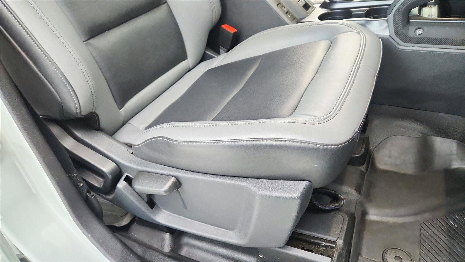 Used 2024 Ford Bronco Big Bend image 33