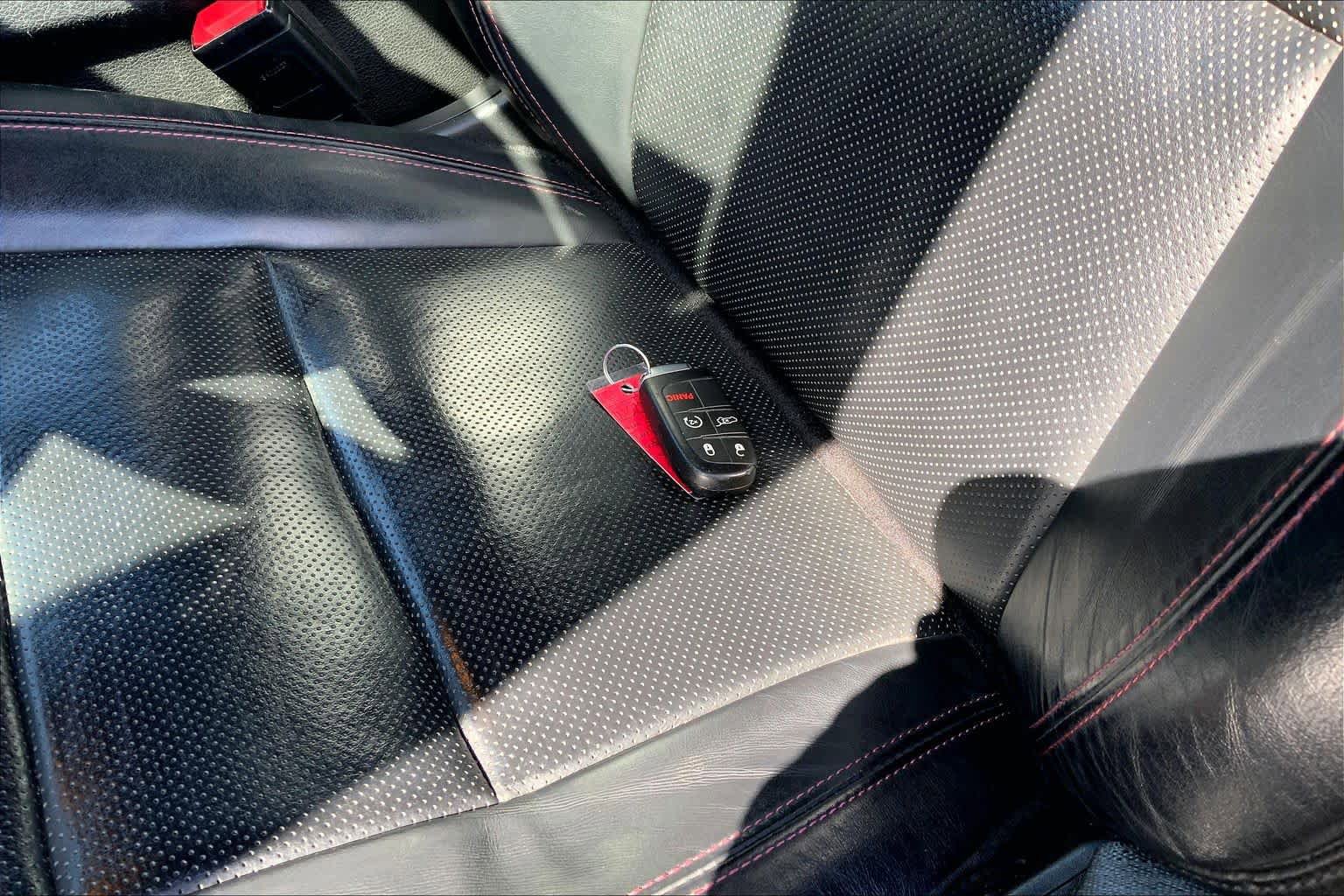 Used 2022 Dodge Durango R/T AWD/4WD image 14