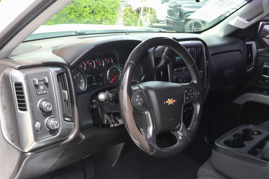 Used 2018 Chevrolet Silverado 1500 LT w/ All Star Edition AWD/4WD image 21