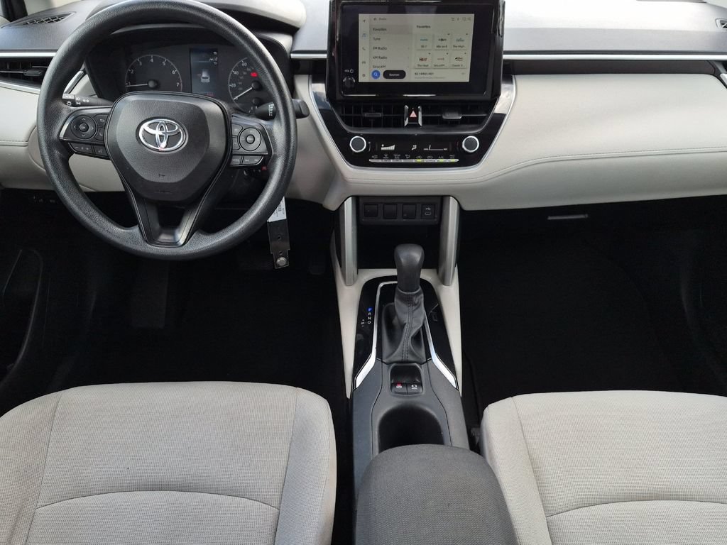Used 2024 Toyota Corolla Cross L FWD image 13