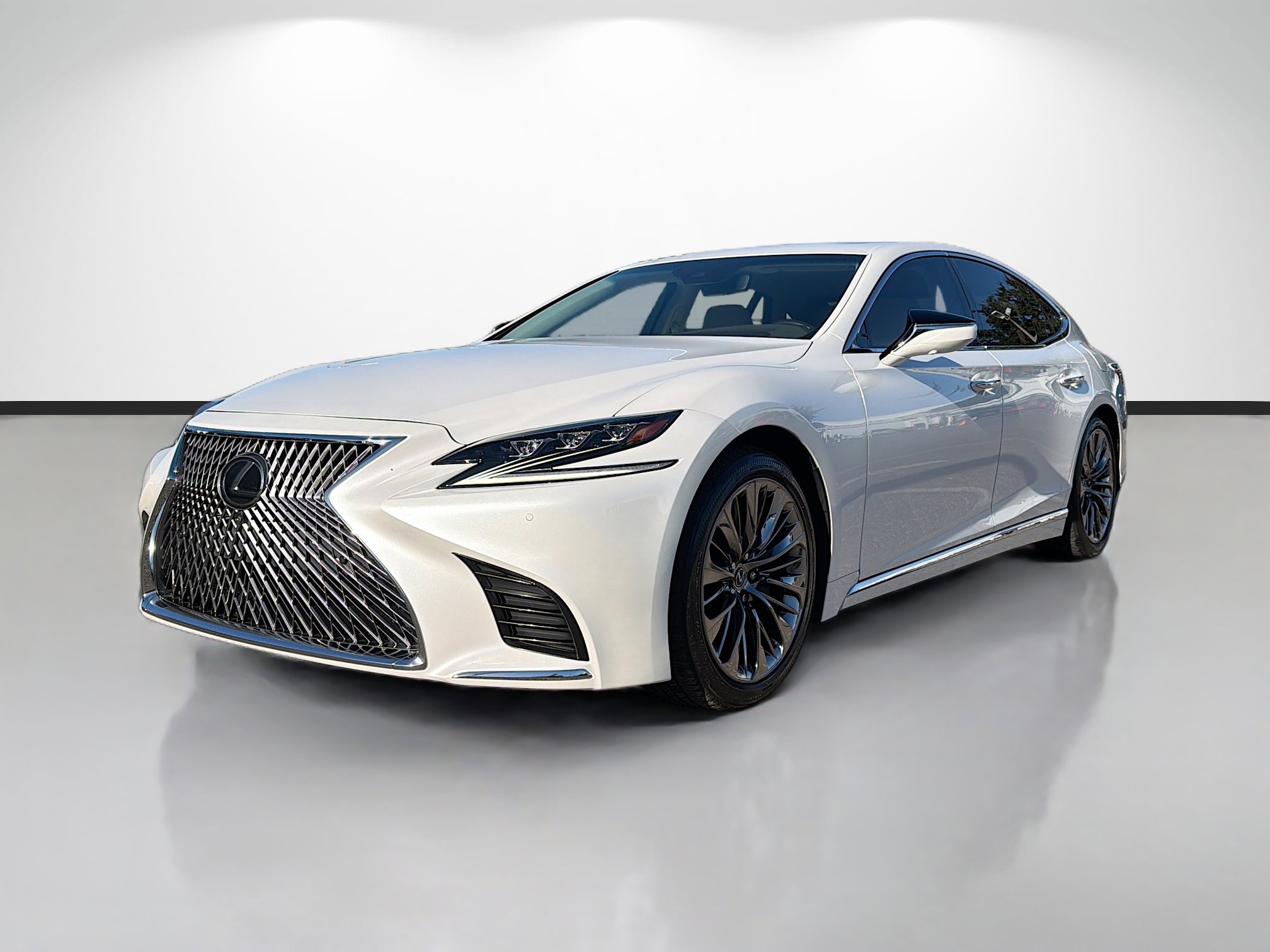 Used 2020 Lexus LS 500 w/ Interior Upgrade Package image 7