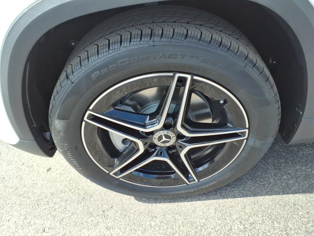 New 2026 Mercedes-Benz GLA 250 4MATIC image 10