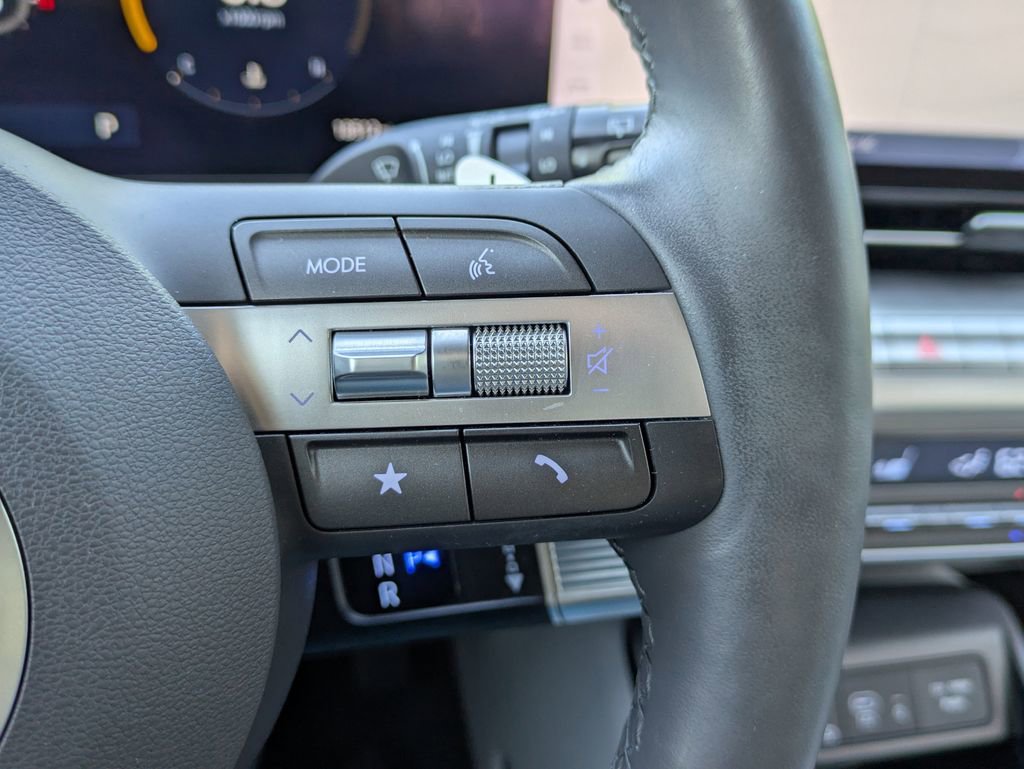 Certified 2024 Hyundai Kona Limited AWD/4WD image 27