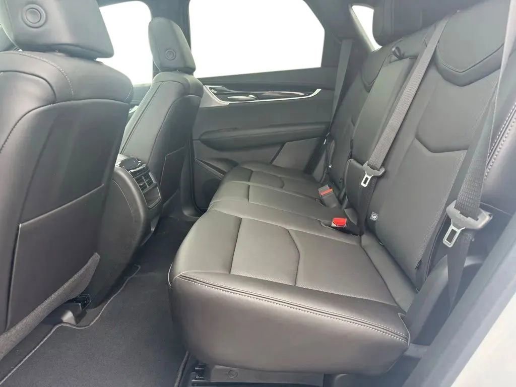 New 2026 Cadillac XT5 Premium Luxury AWD/4WD image 18