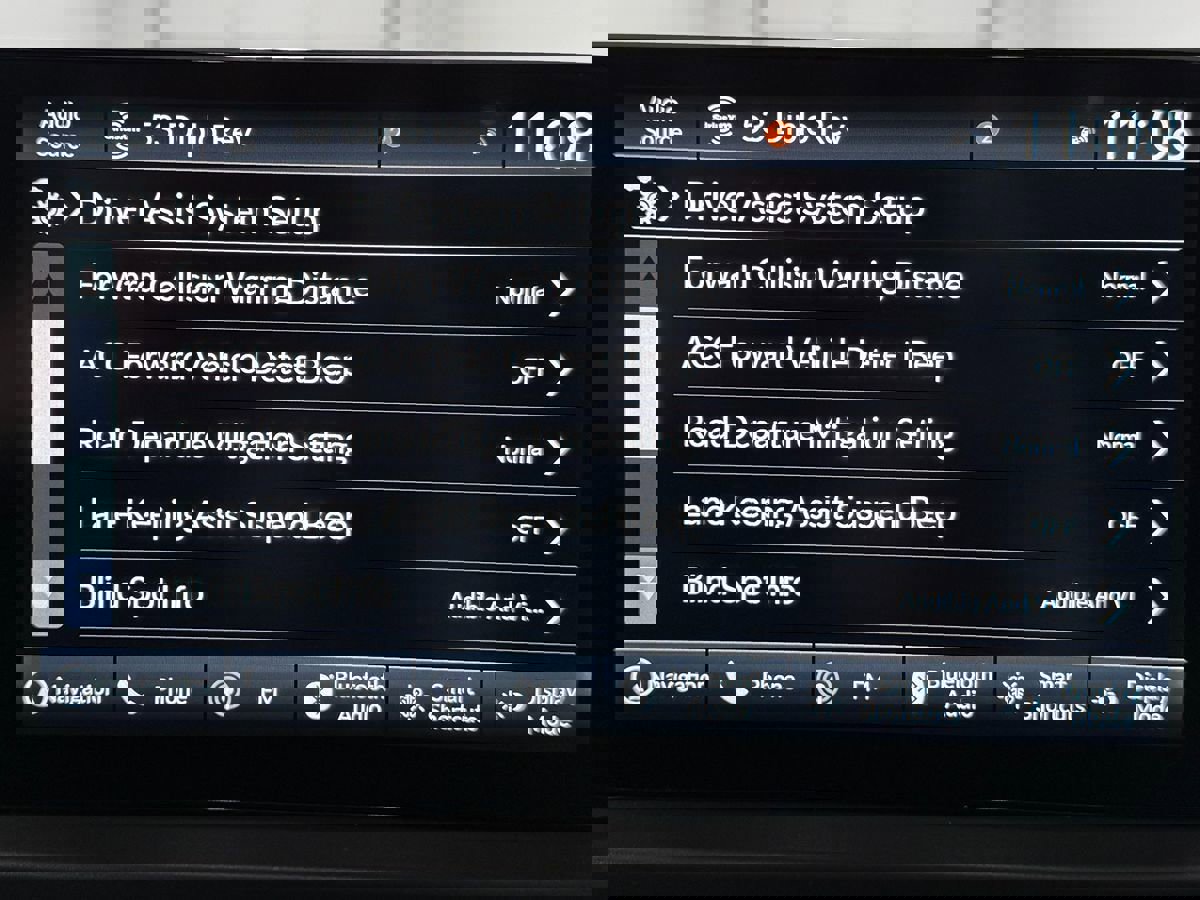 Used 2024 Honda Pilot Touring image 23