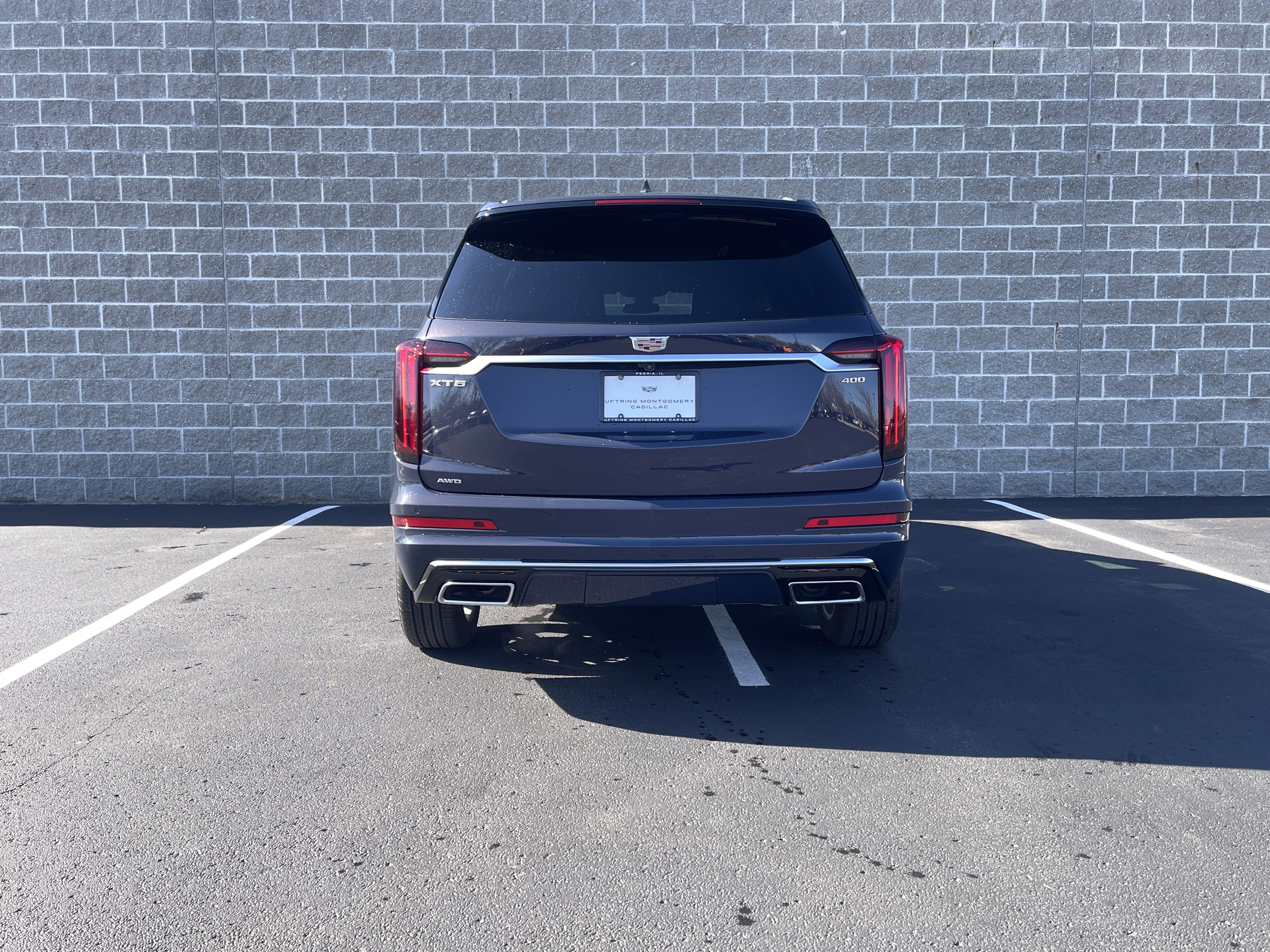 Certified 2025 Cadillac XT6 Premium Luxury image 4