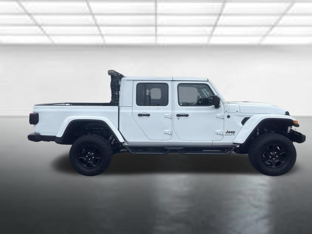 Used 2023 Jeep Gladiator Mojave w/ LED Lighting Group AWD/4WD image 13
