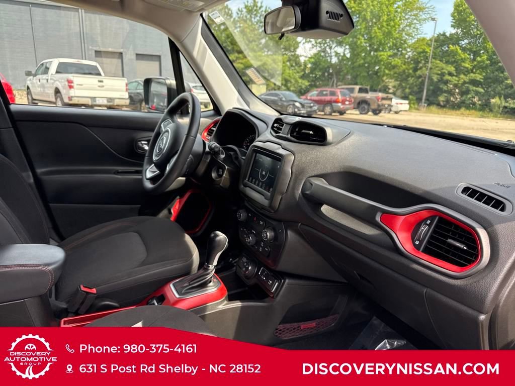 Used 2020 Jeep Renegade Trailhawk image 45