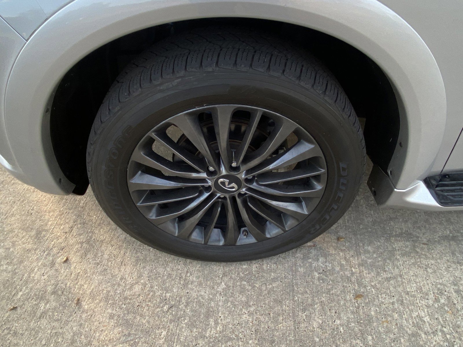 Used 2021 INFINITI QX80 Premium Select w/ All-Season Package image 26