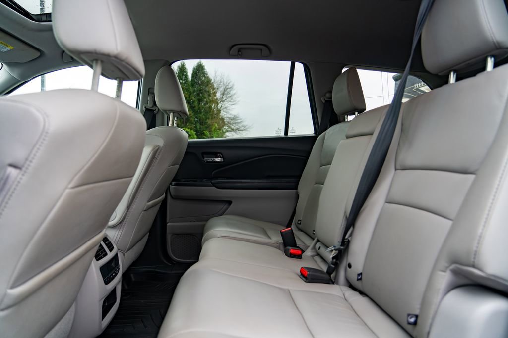 Used 2016 Honda Pilot EX-L image 16