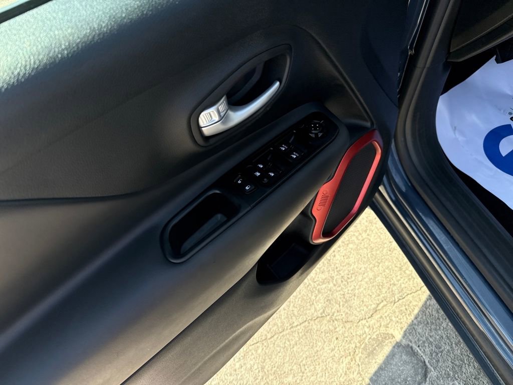 Used 2023 Jeep Renegade Trailhawk w/ Sun/Sound Group image 18
