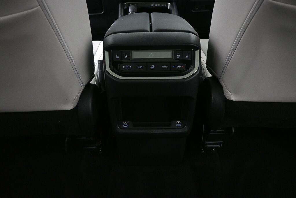 Used 2024 Lexus TX 350 FWD w/ Captains Chair Package image 16
