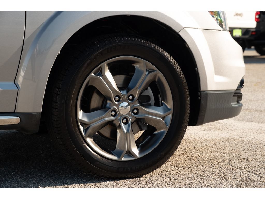 Used 2015 Dodge Journey Crossroad w/ Flexible Seating Group FWD image 10