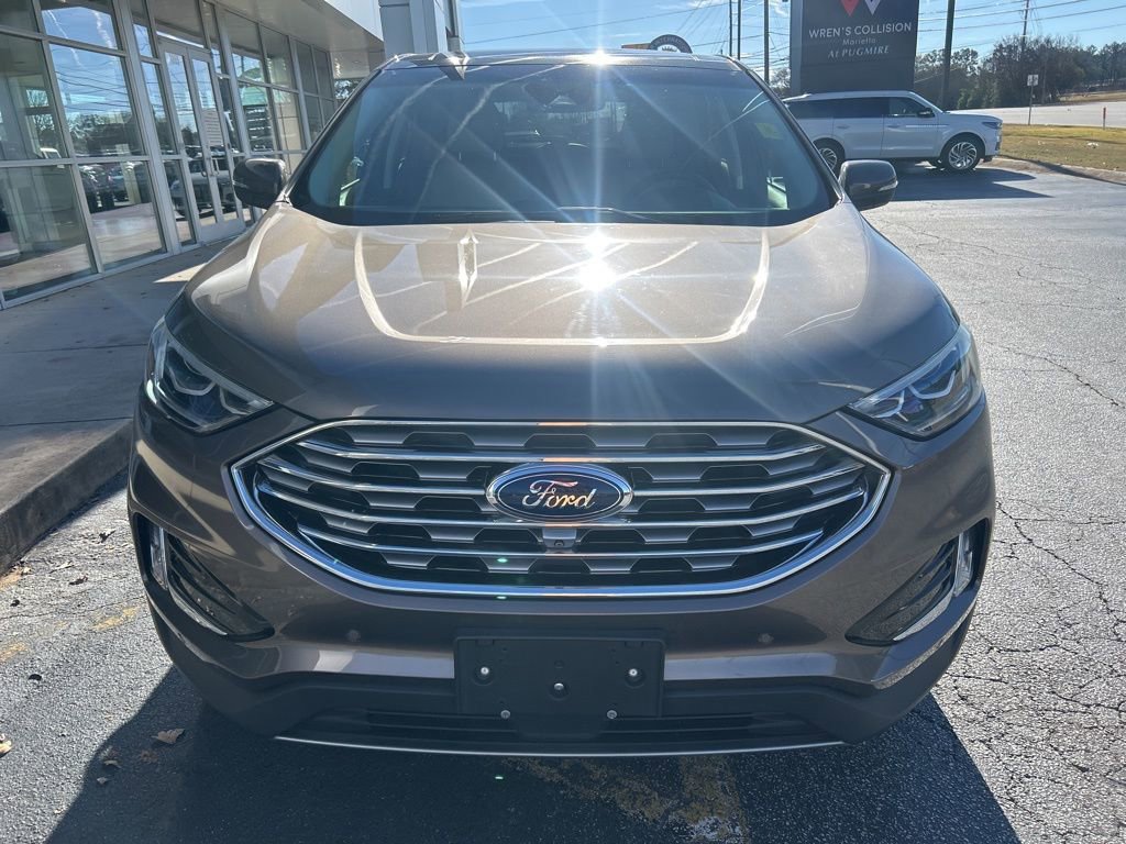 Used 2019 Ford Edge Titanium w/ Equipment Group 301A image 9