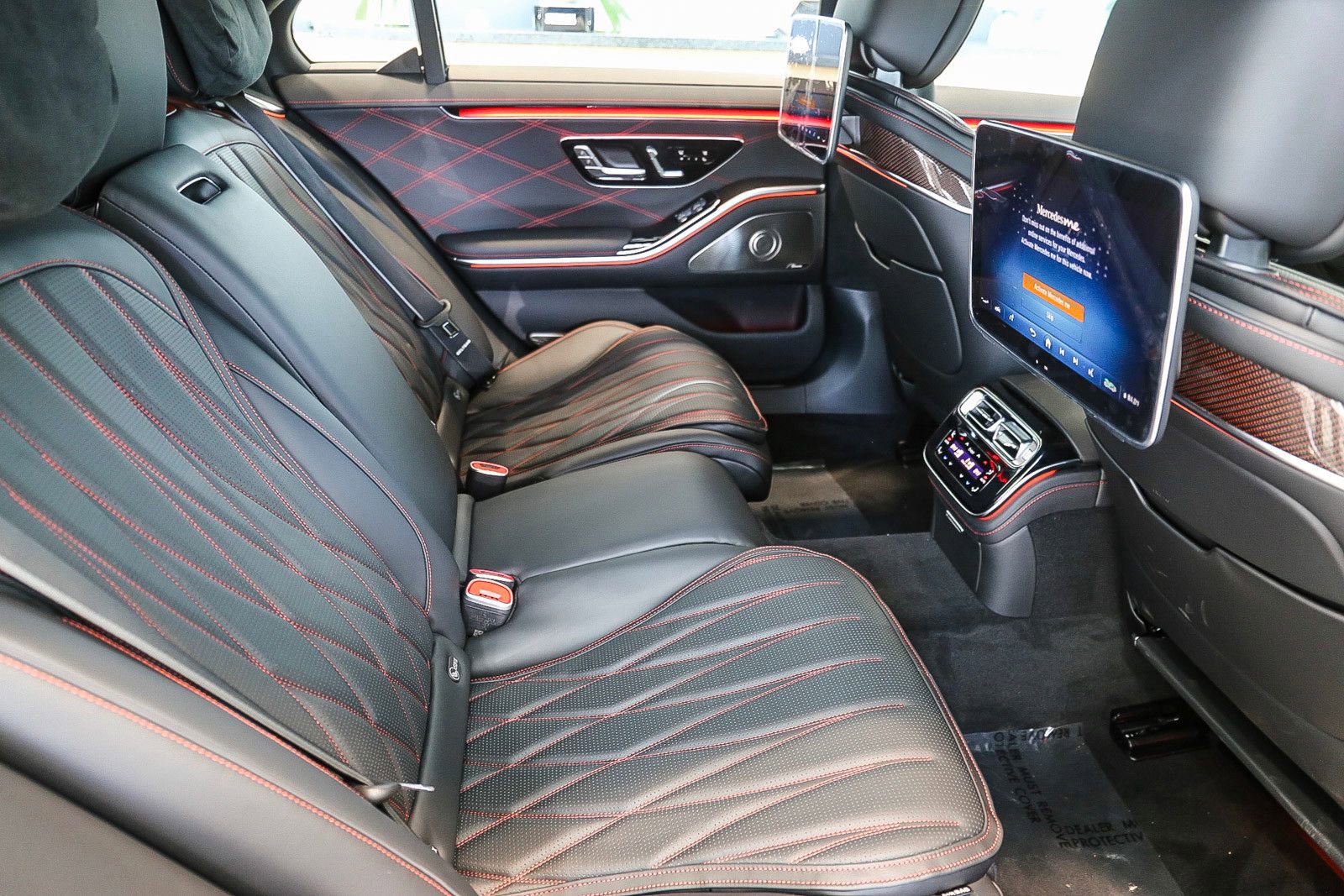 Used 2024 Mercedes-Benz S 63 AMG S image 25
