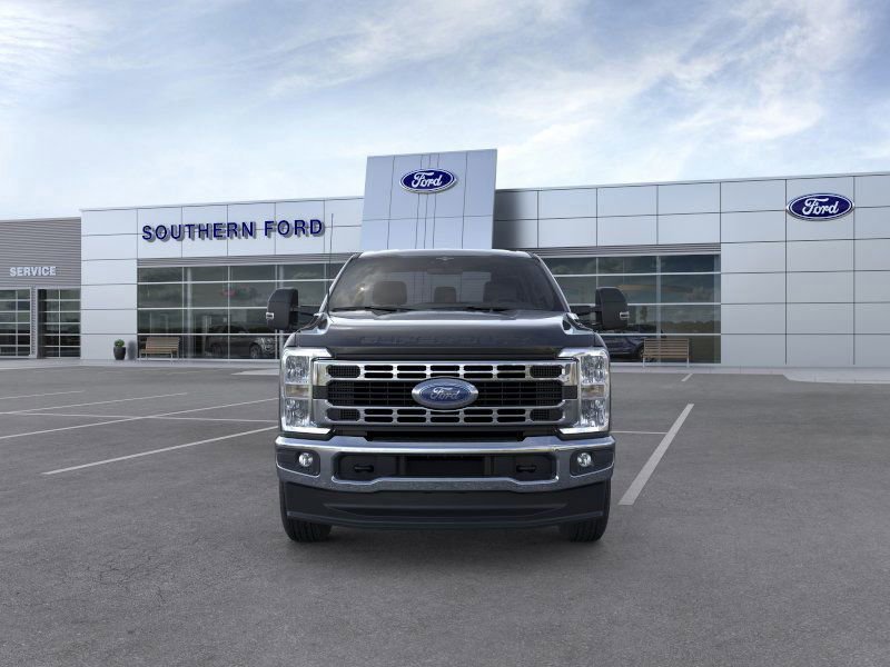 New 2025 Ford F350 XLT image 6