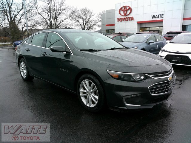 Used 2018 Chevrolet Malibu LT image 1