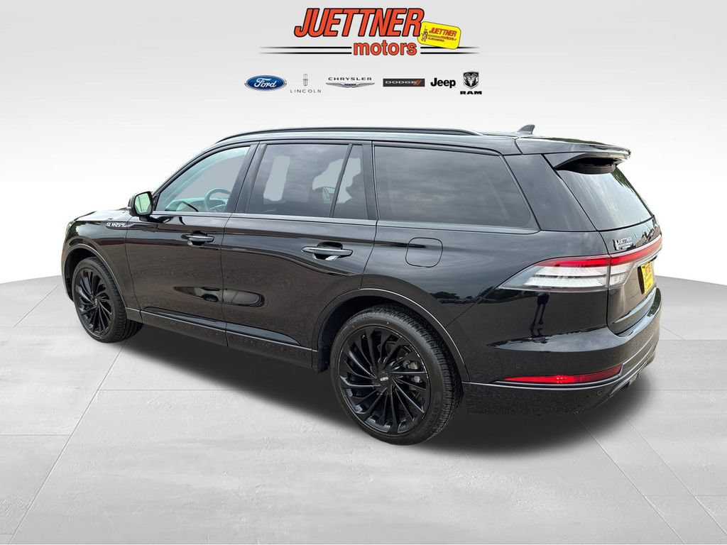 Used 2024 Lincoln Aviator Reserve w/ Jet Package AWD/4WD image 3