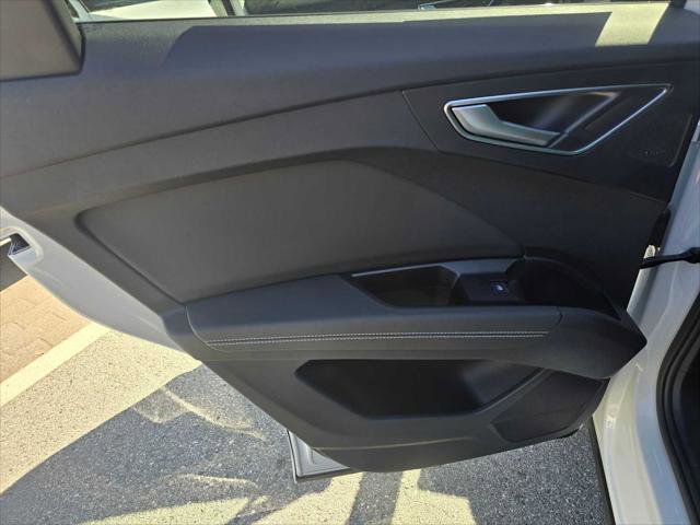 Used 2024 Audi Q4 e-tron Prestige image 20