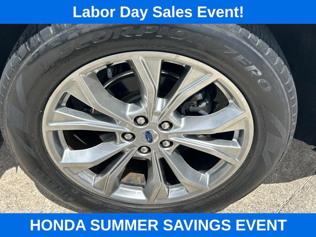 Used 2023 Ford Explorer XLT w/ Equipment Group 202A RWD image 5