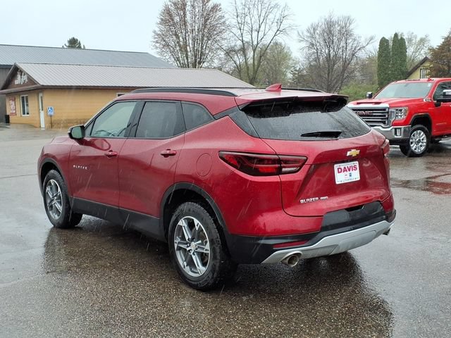 Used 2024 Chevrolet Blazer LT w/ Sound & Technology Package AWD/4WD image 6