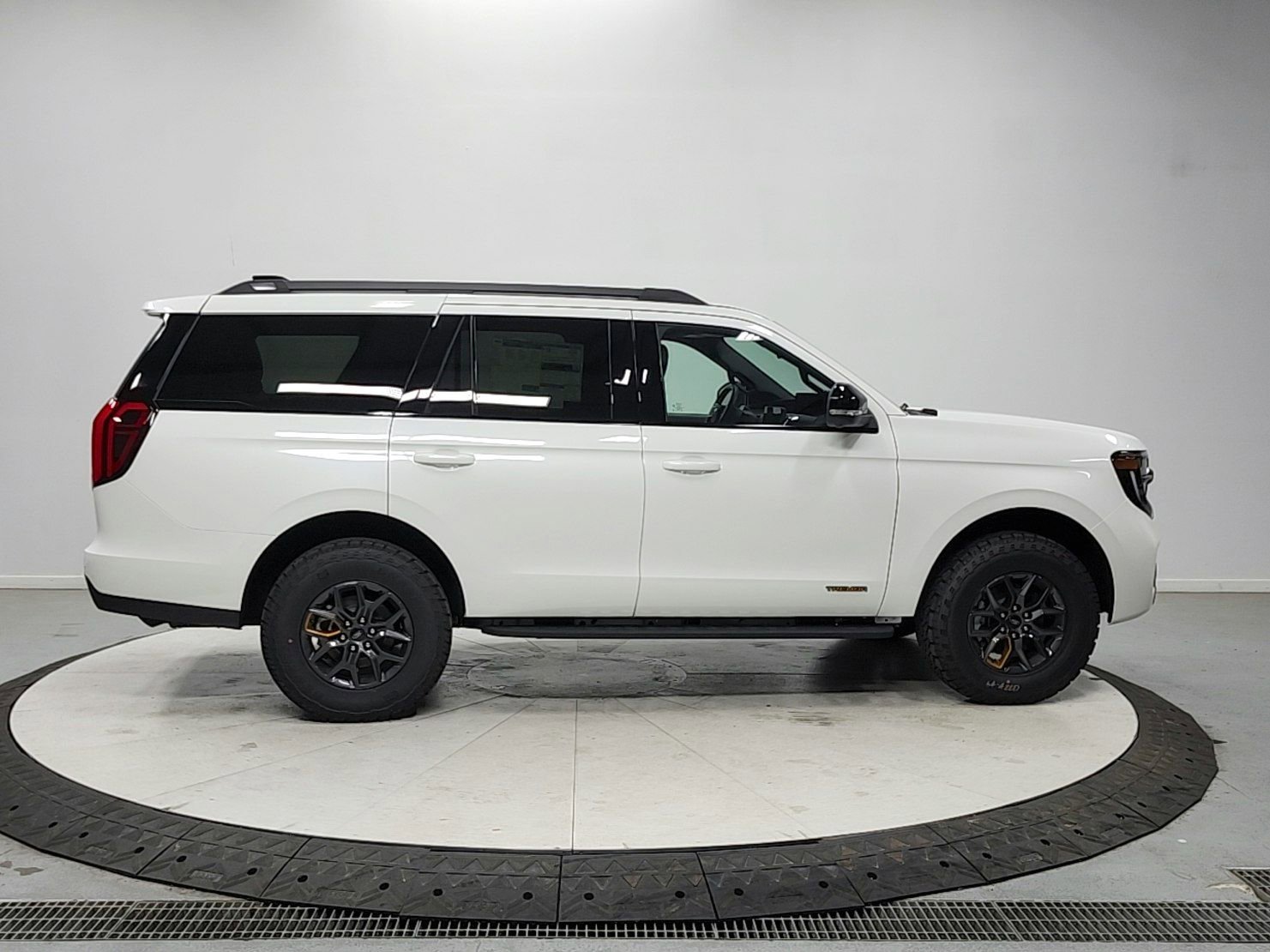 New 2026 Ford Expedition Tremor AWD/4WD image 8