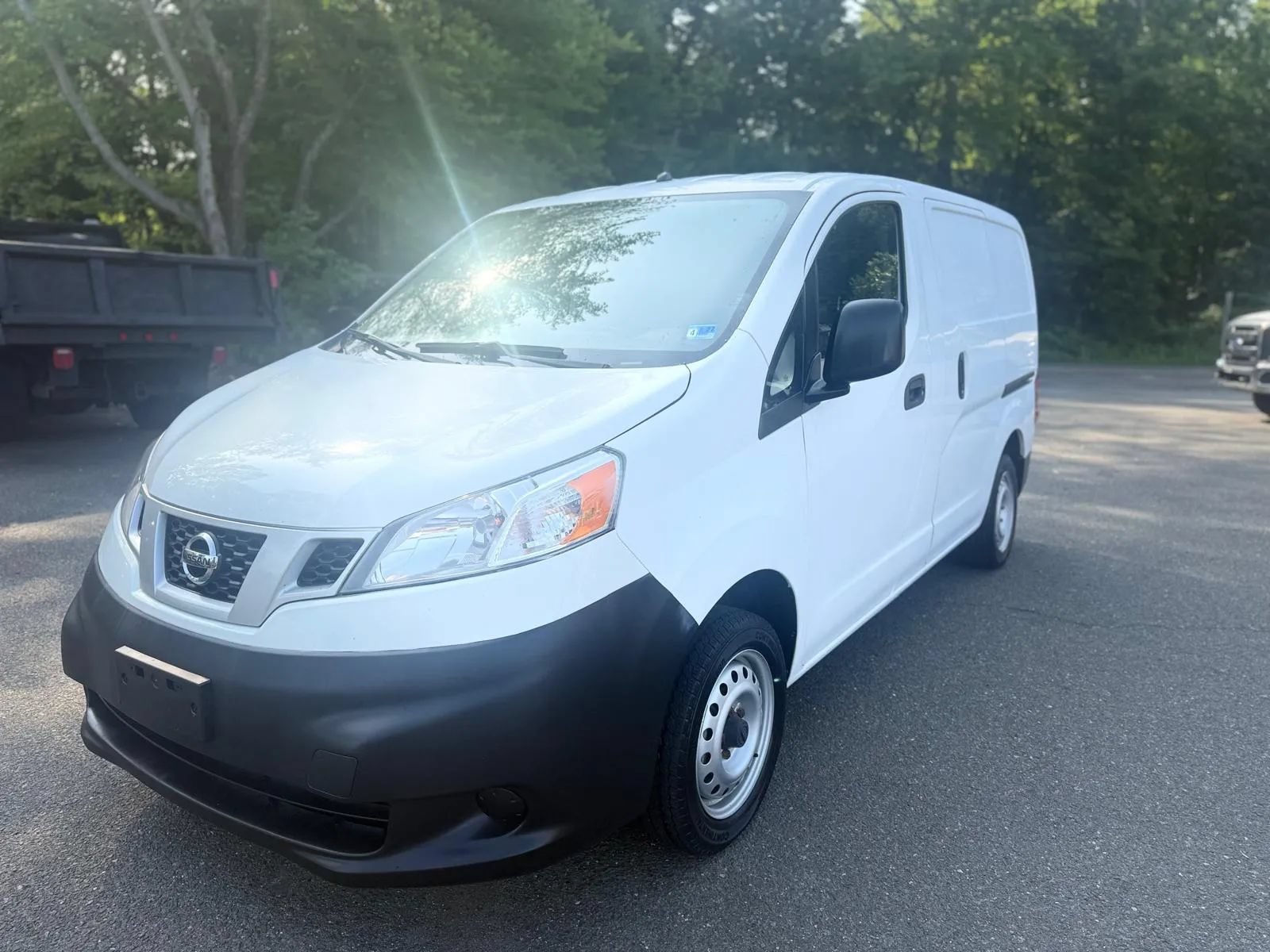Used 2017 Nissan NV200 S FWD image 3