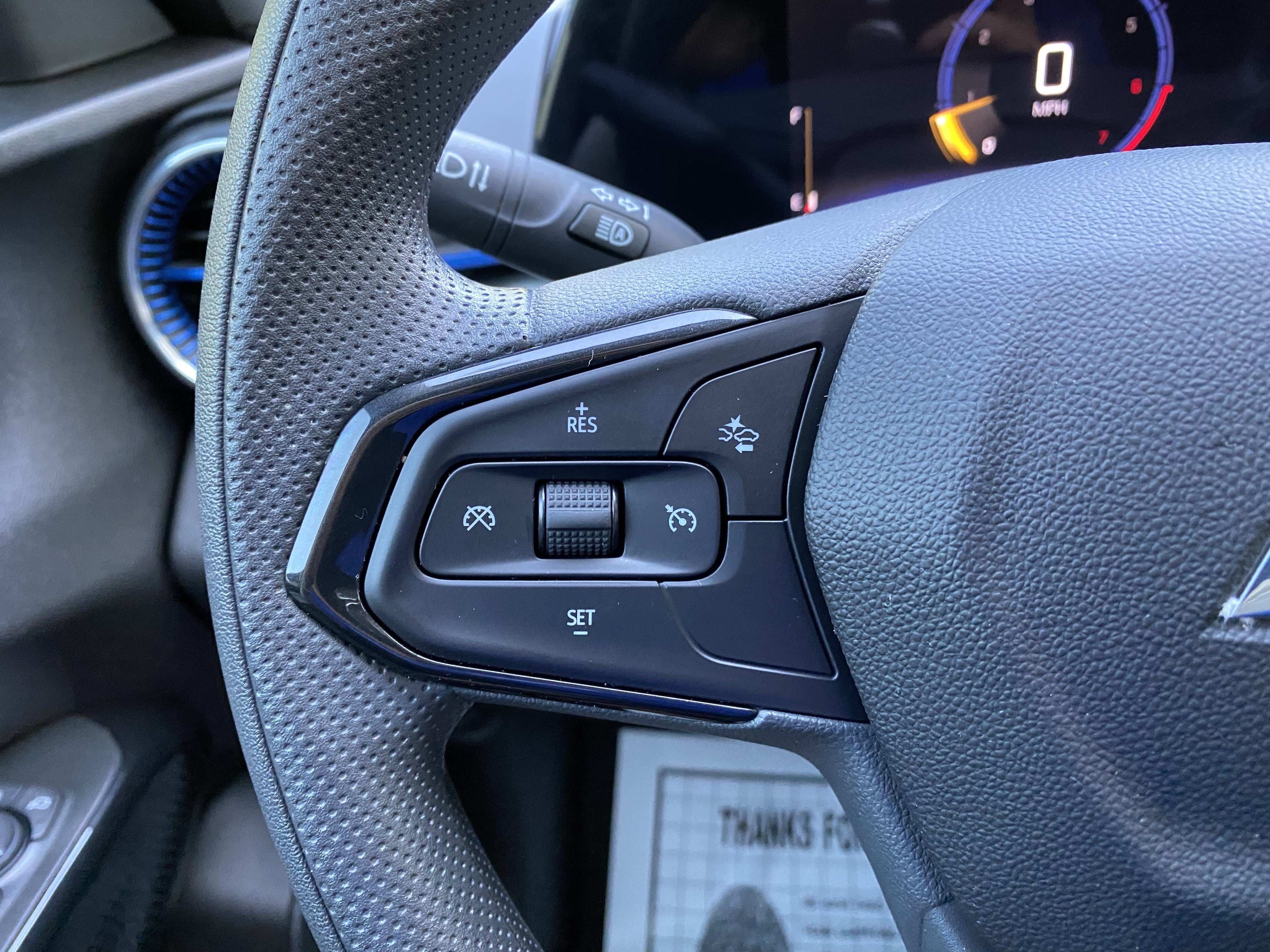 Used 2026 Chevrolet Trax LT w/ LPO, Blackout Package FWD image 19