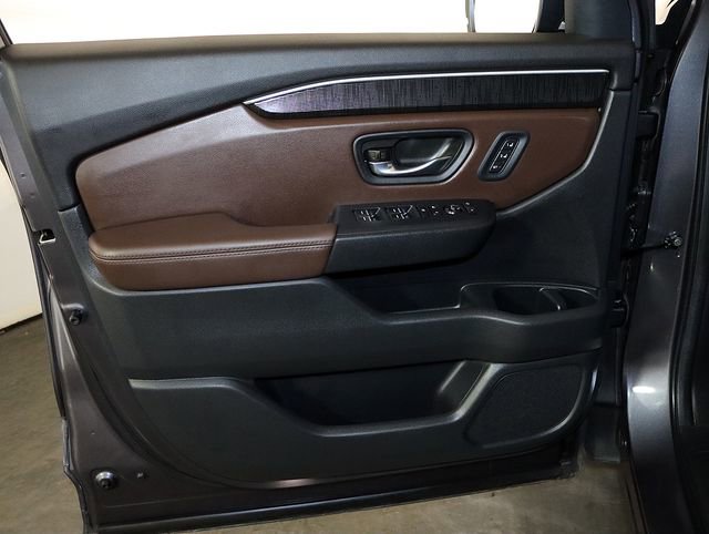 Used 2023 Honda Pilot Elite image 25