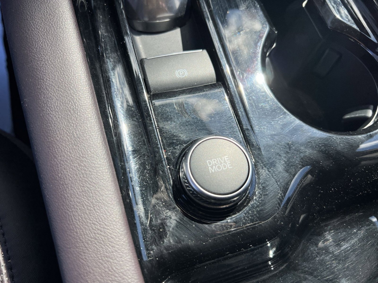 Used 2025 Ford Explorer Platinum w/ LUX Leather Package image 31