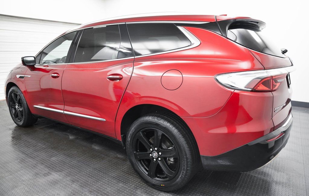 Used 2023 Buick Enclave Essence w/ Experience Buick Package image 5