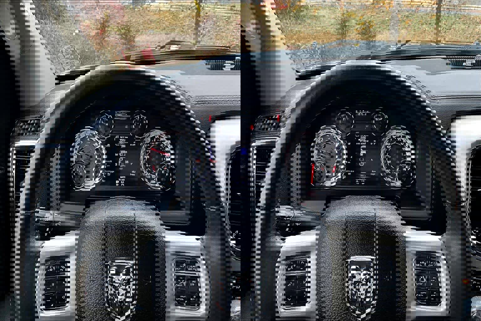 Used 2016 RAM 1500 Laramie w/ Convenience Group image 18