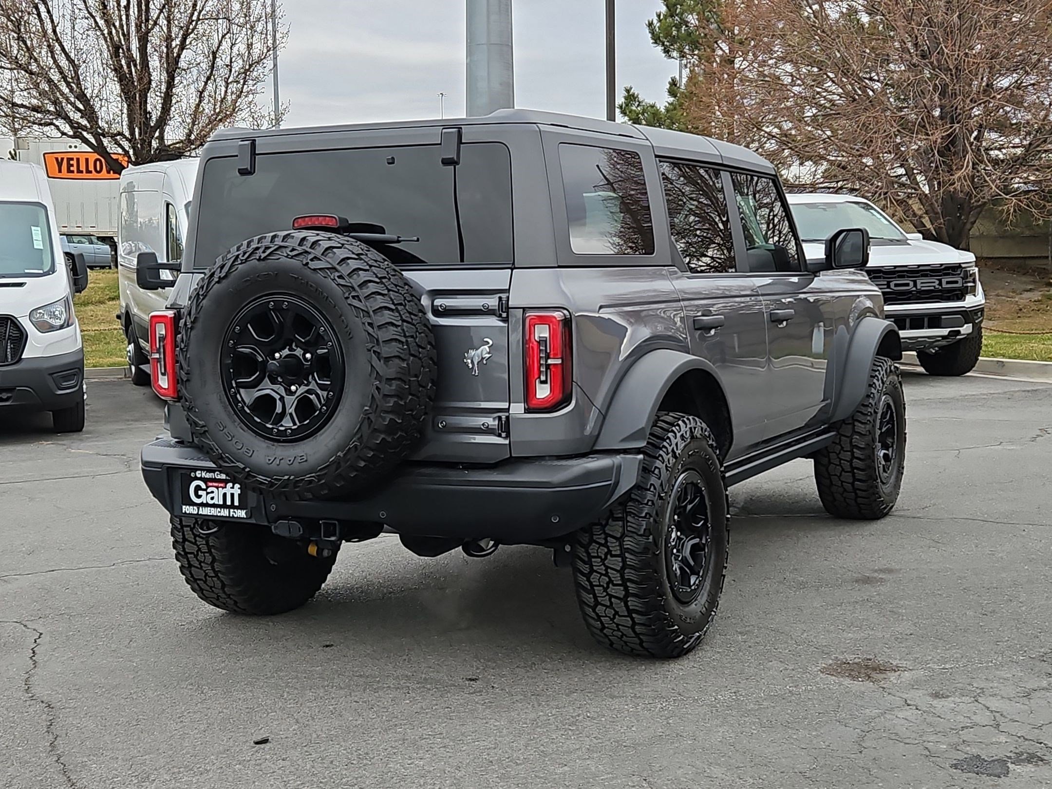 Used 2023 Ford Bronco Badlands w/ Sasquatch Package image 3