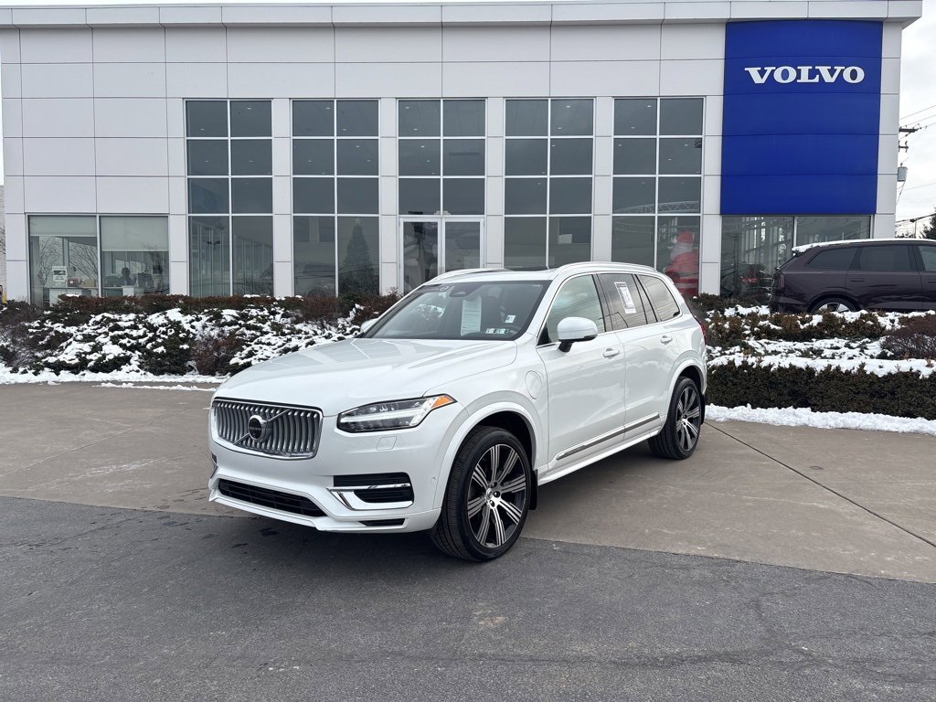 Certified 2024 Volvo XC90 T8 Ultimate w/ Protection Package Premier image 52