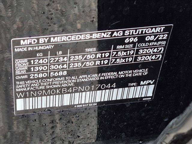 Used 2023 Mercedes-Benz EQB 300 4MATIC w/ Pinnacle Package image 23