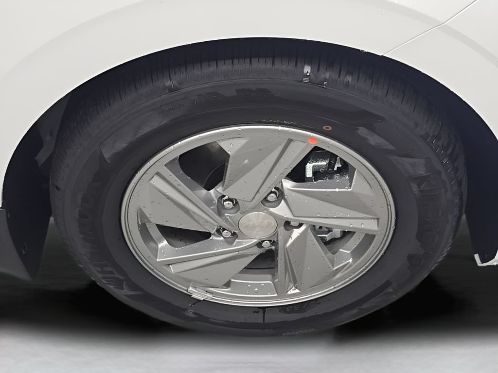 New 2026 Hyundai Elantra SE FWD image 42