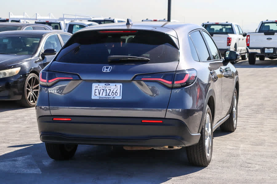 Used 2023 Honda HR-V LX image 4